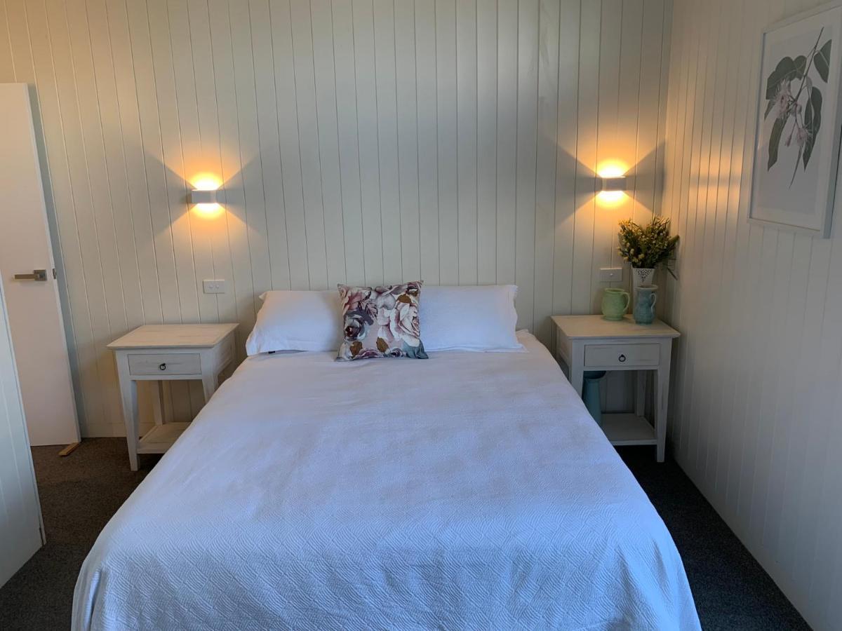 The Admiral Apartment Cooks Beach Екстериор снимка